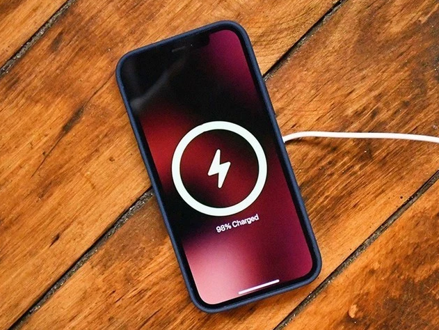 赤坎苹果手机维修分享iPhone 12可以随便充电吗 